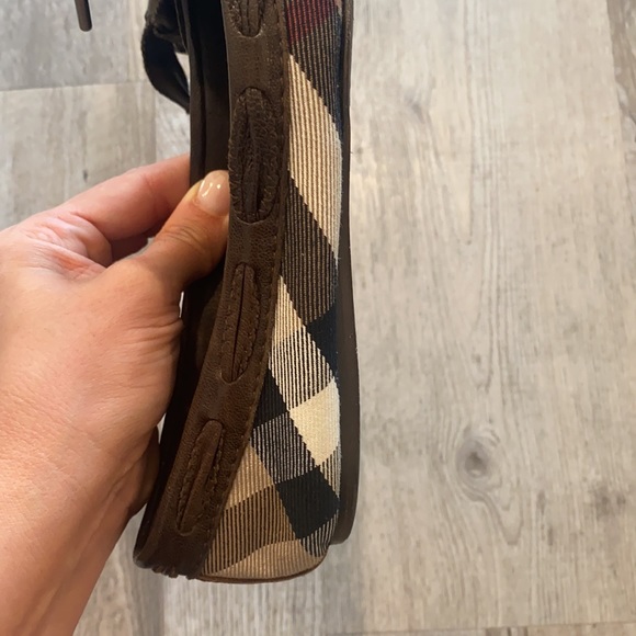 Burberry flat shoe - Picture 3 of 7